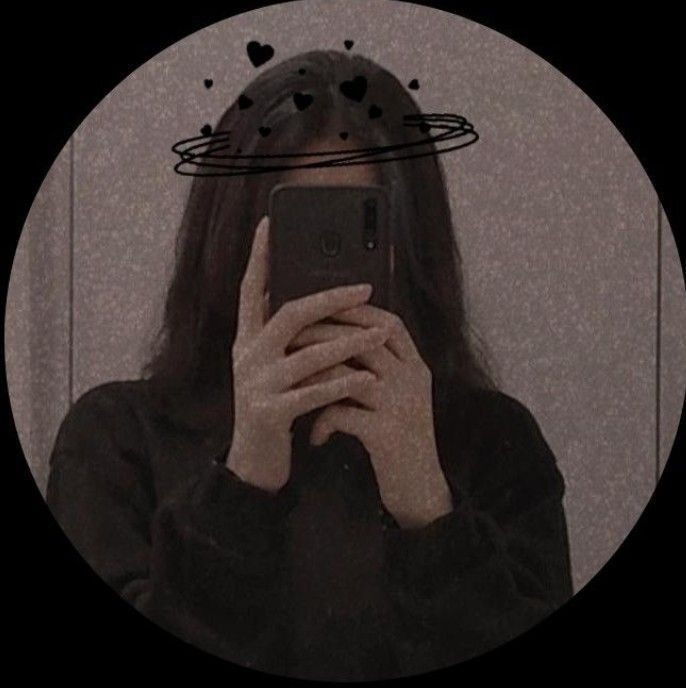 Aesthetic Hidden Face Girl Pic Black & White