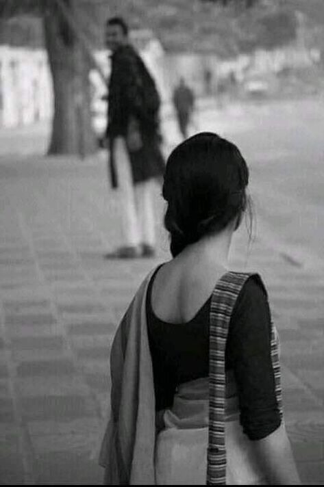 Aesthetic Hidden Face Girl Pic Black & White