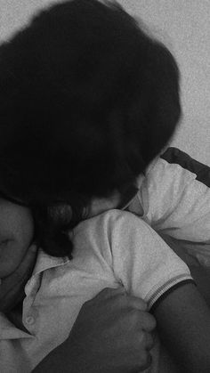 Hidden Face Girl Pic