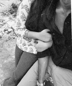 Hidden Face Girl Pic