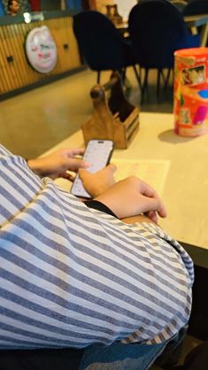 Hidden Face Girl Pic