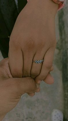 Hidden Face Girl Pic