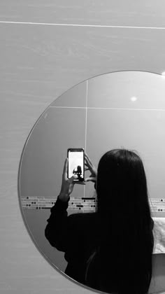 Hidden Face Girl Pic