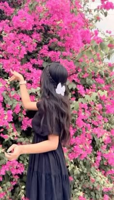 Hidden Face Girl Pic