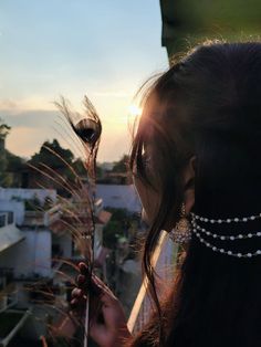 Hidden Face Girl Pic