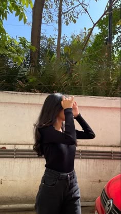 Hidden Face Girl Pic