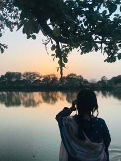 Hidden Face Girl Pic