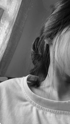 Hidden Face Girl Pic