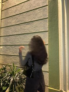 Hidden Face Girl Pic