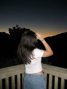 Hidden Face Girl Pic