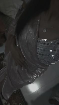 Hidden Face Girl Pic