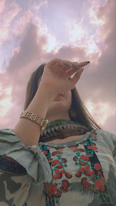 Hidden Face Girl Pic