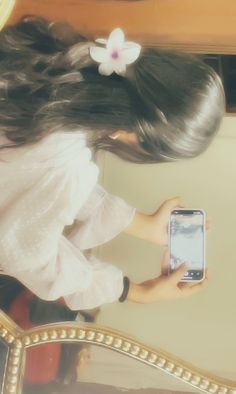 Hidden Face Girl Pic