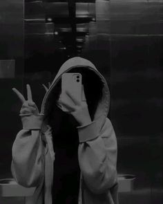 Hidden Face Girl Pic