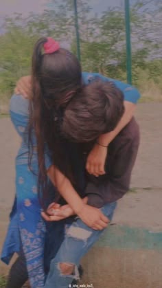 Hidden Face Girl Pic