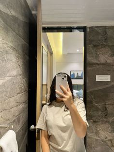 Hidden Face Girl Pic