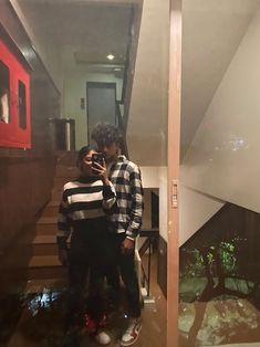 Hidden Face Girl Pic