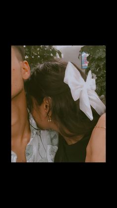 Hidden Face Girl Pic