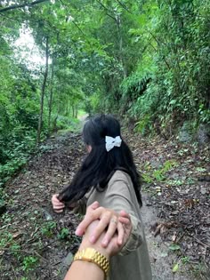 Hidden Face Girl Pic